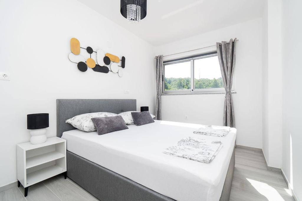 Apartments Grubisic - Sibenik - Parking Included Exterior foto