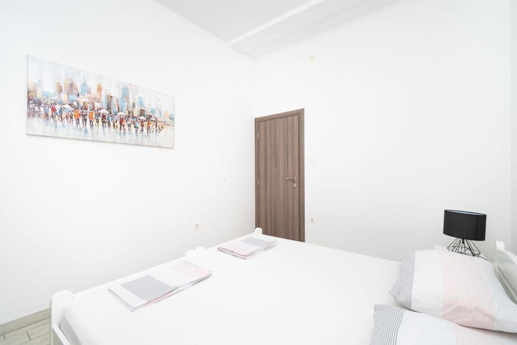 Apartments Grubisic - Sibenik - Parking Included Quarto foto